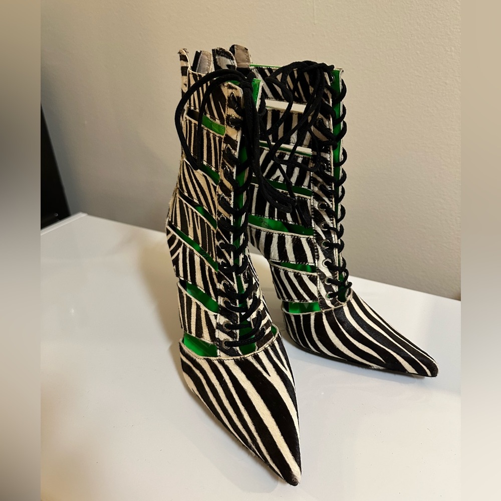 Jeffery Campbell dominion pointed shoe NWB - Picture 4 of 4